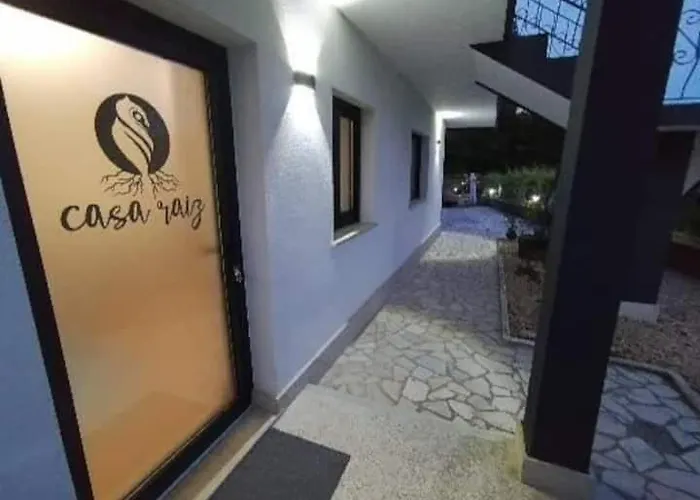 Semesterbostad Casa Raiz